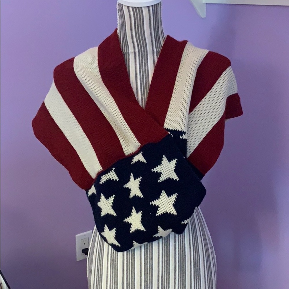 Knitted American Flag Scarf